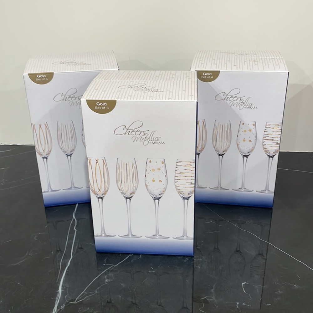 Mikasa - Cheers Metallics - Gold set of 10 flutes total